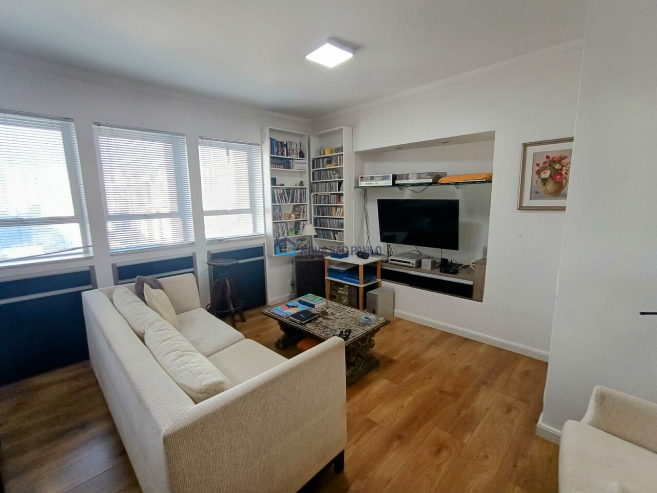Foto 2 - BI44610