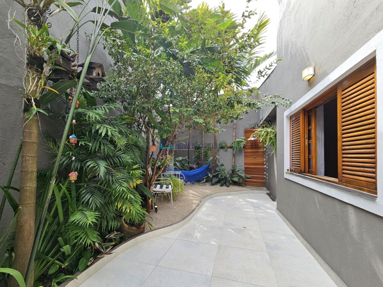 Foto 38 - BI44809