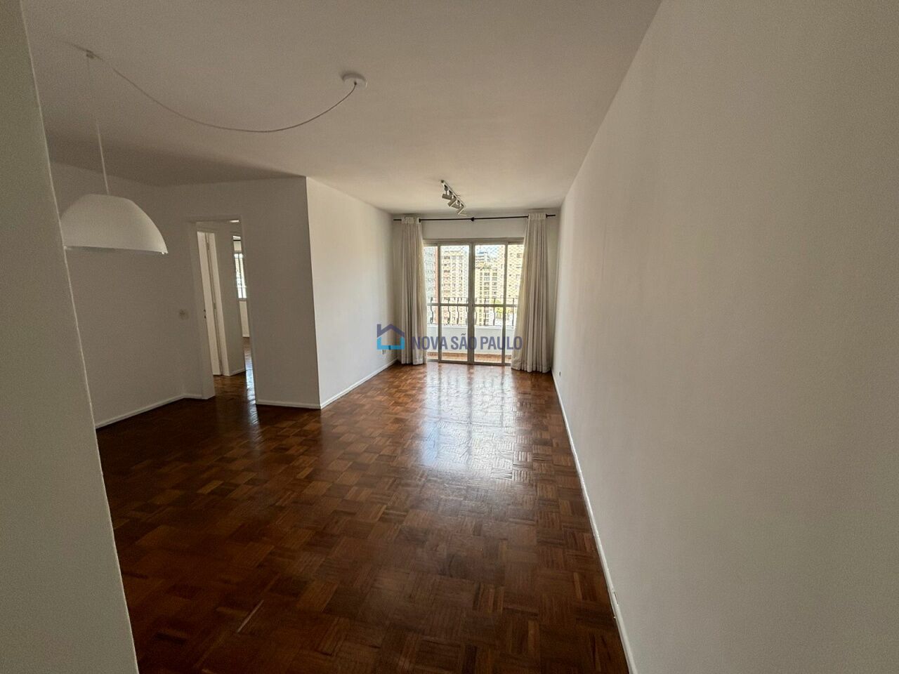 Foto 2 - BI45213