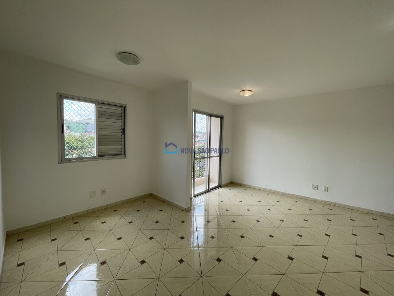 Foto 8 - BI46043