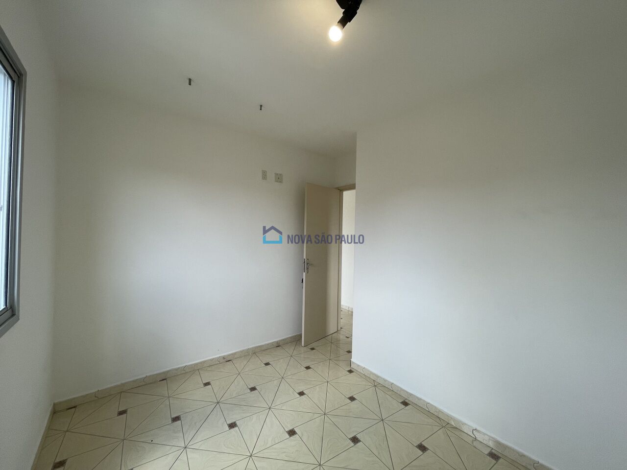 Foto 14 - BI46043