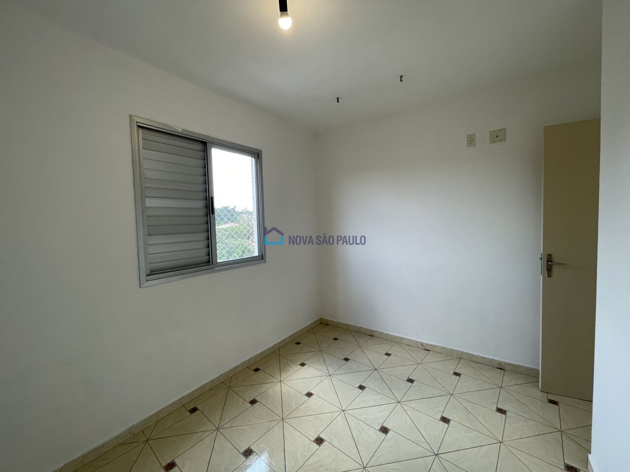 Foto 15 - BI46043