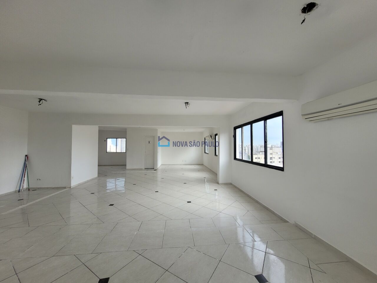 Foto 2 - BI46203