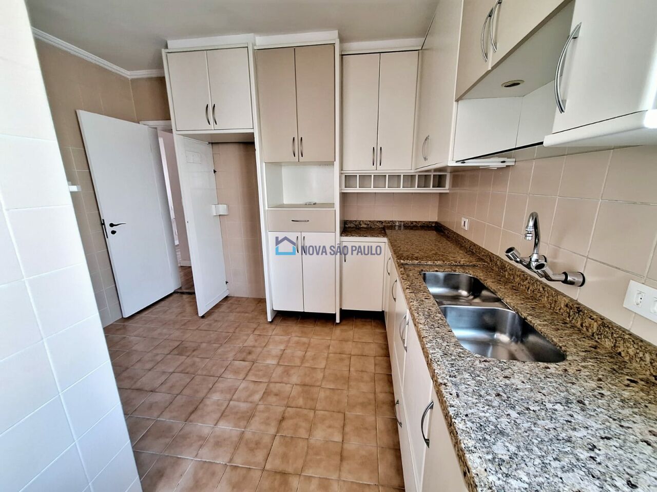 Foto 21 - BI46543