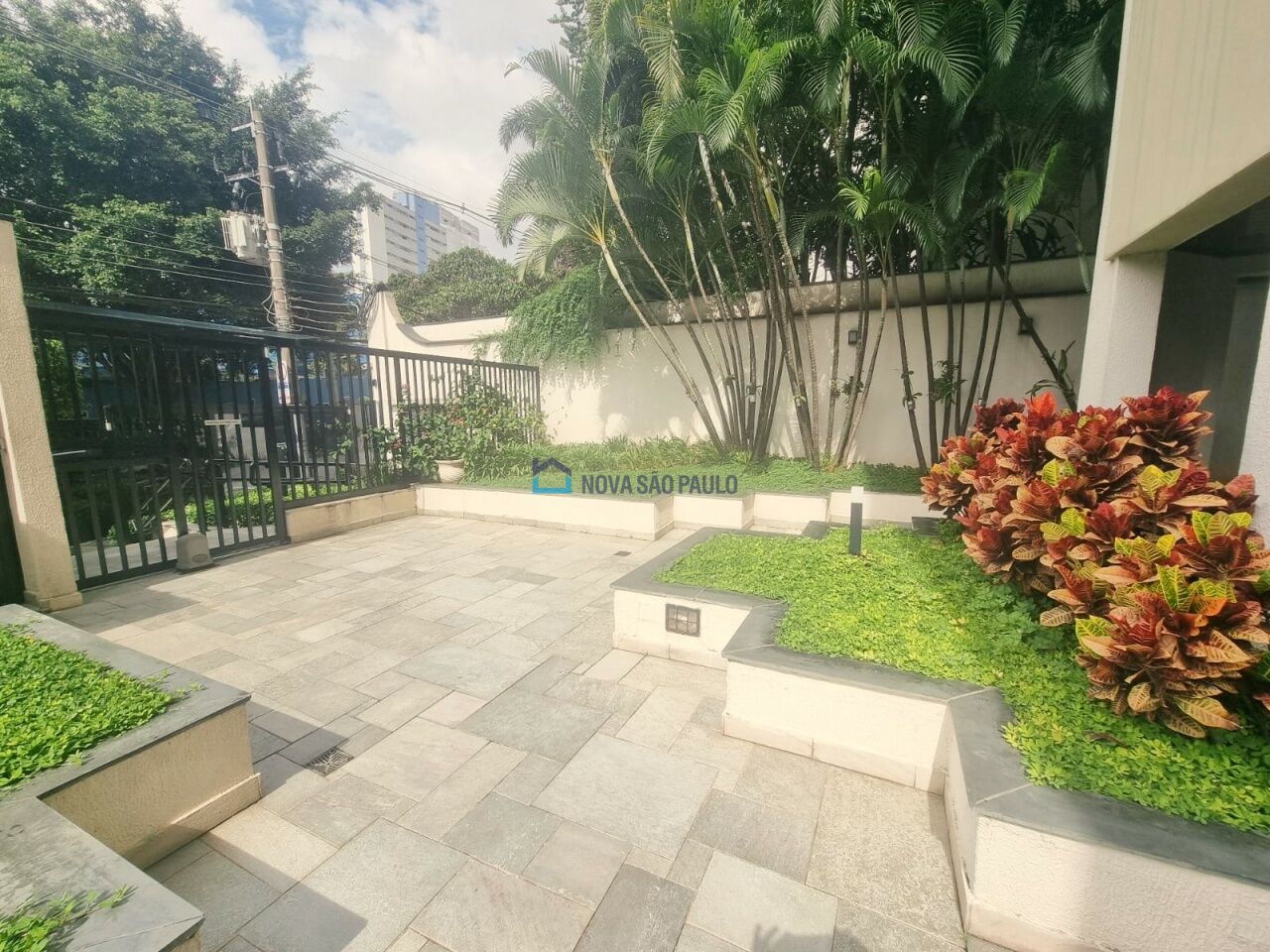 Foto 31 - BI46652