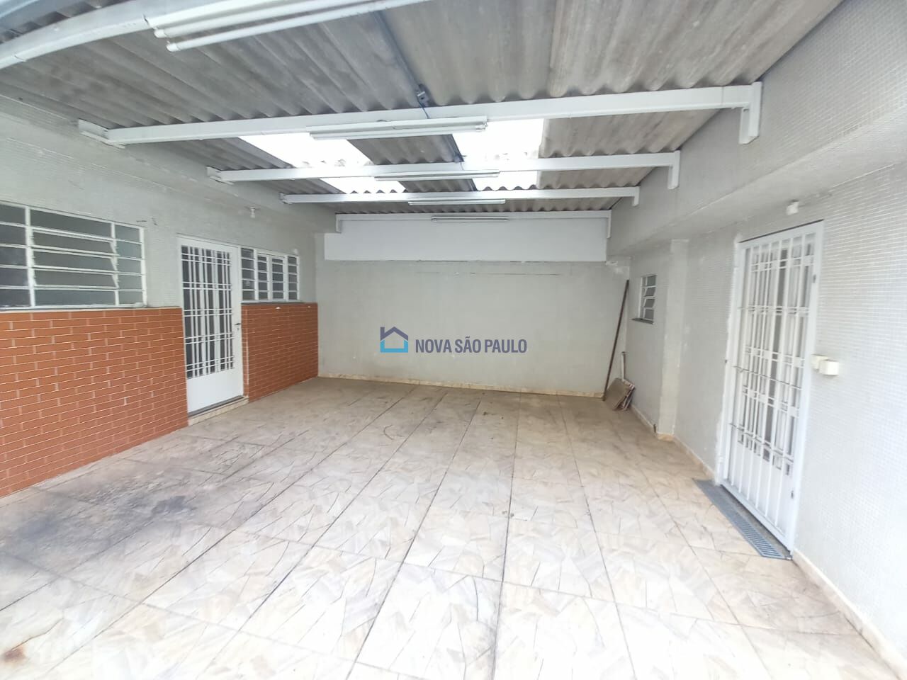 Foto 35 - BI46740