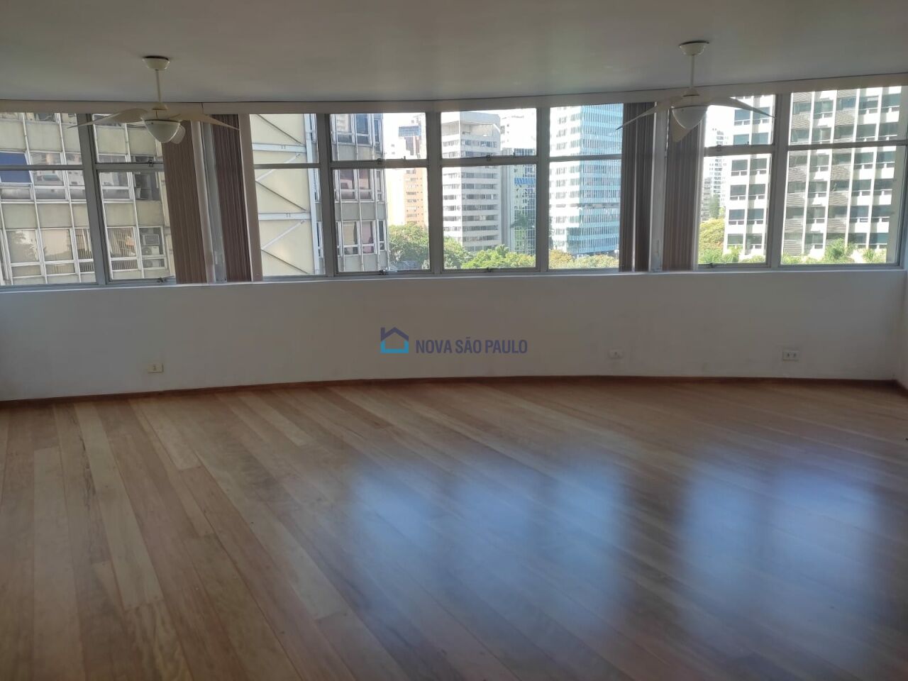 Foto 3 - BI46810