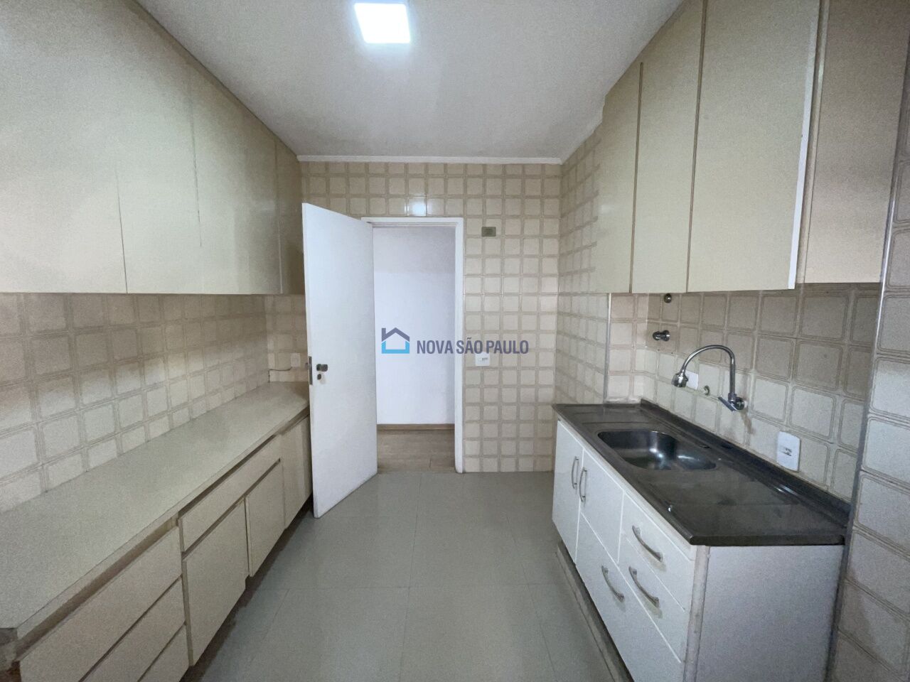 Foto 22 - BI47010