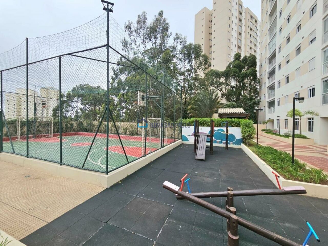 Foto 33 - BI47097