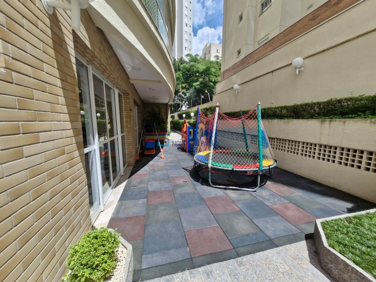 Foto 27 - BI47154