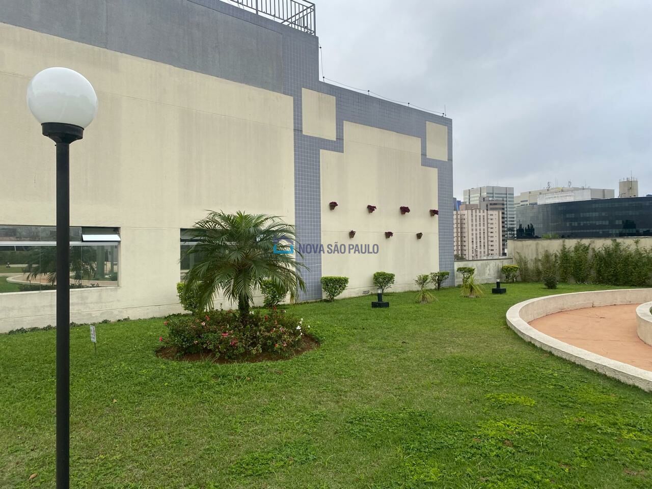 Foto 35 - BI47527