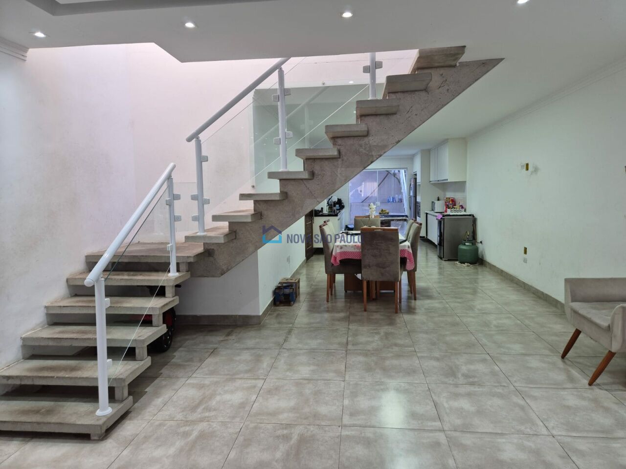 Foto 5 - BI47600