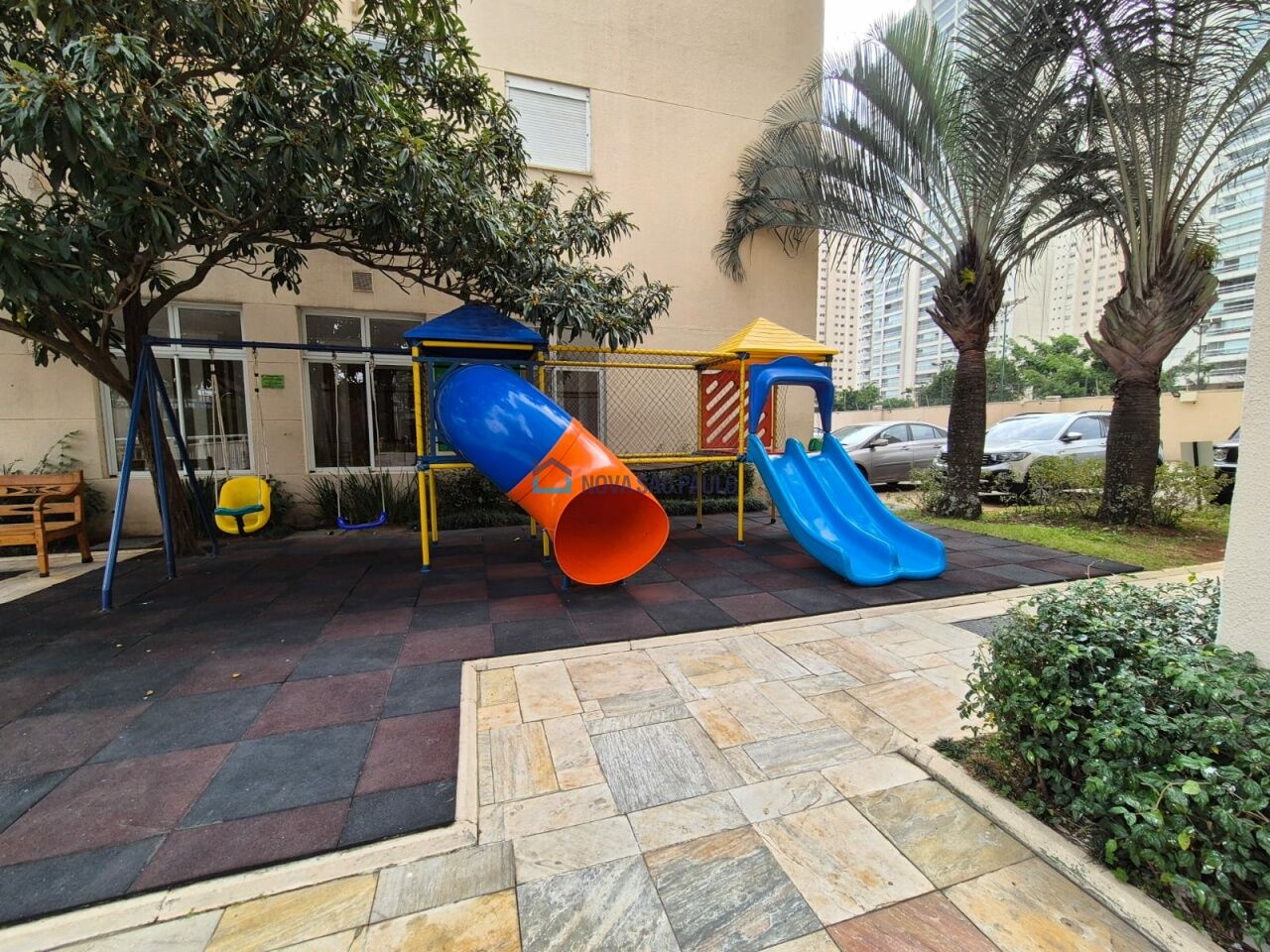 Foto 31 - BI47658
