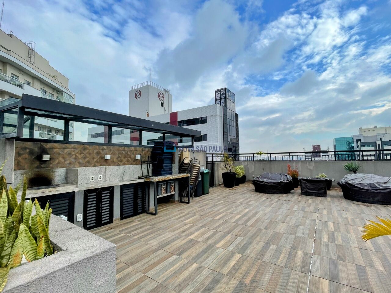Foto 35 - BI47885
