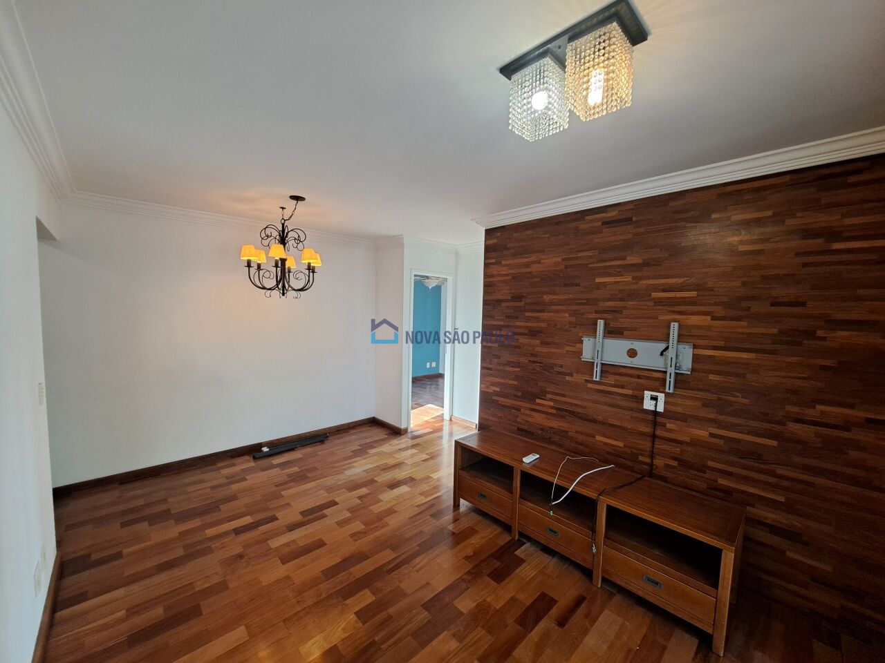 Foto 2 - BI47993