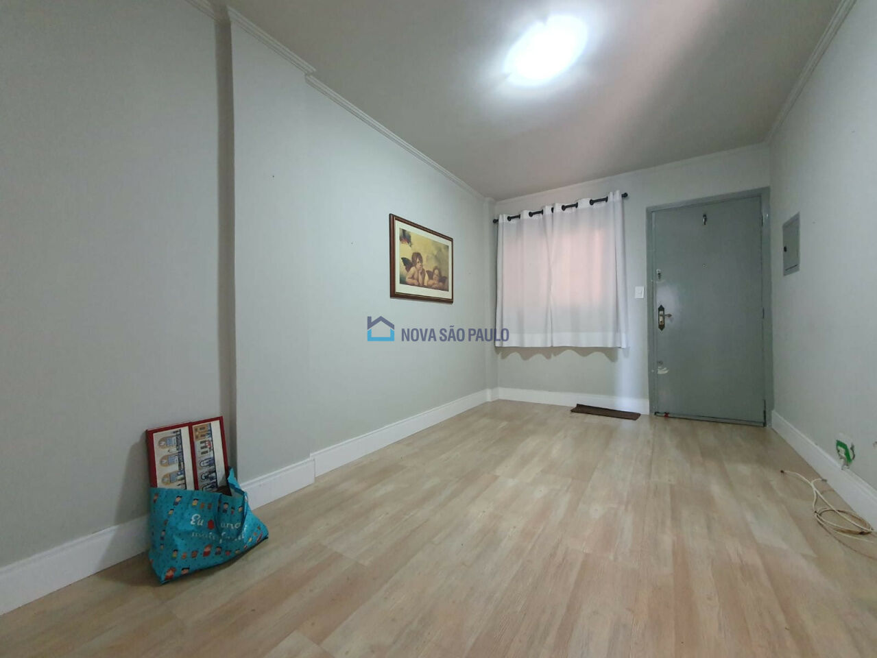 Foto 1 - BI48002