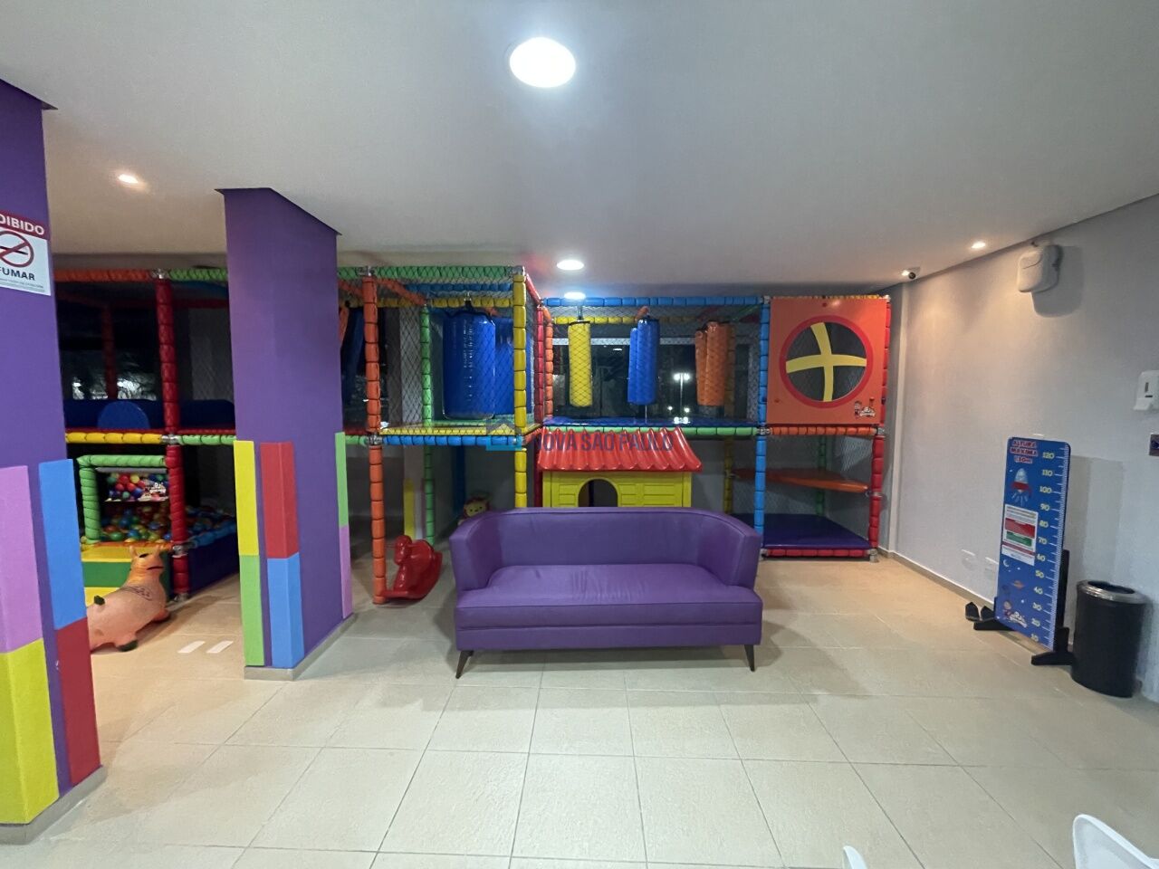 Foto 33 - BI48015