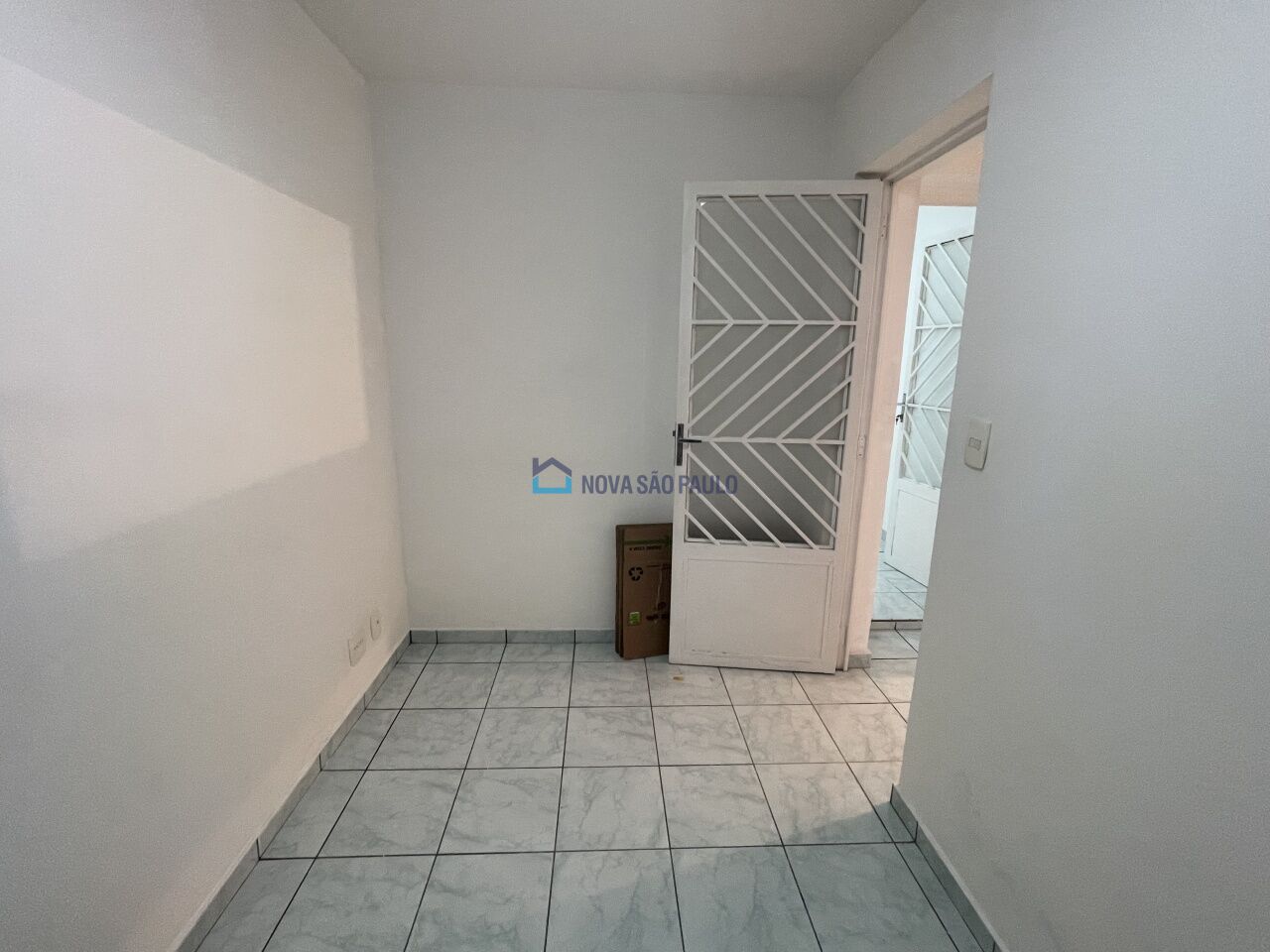 Foto 38 - BI48016