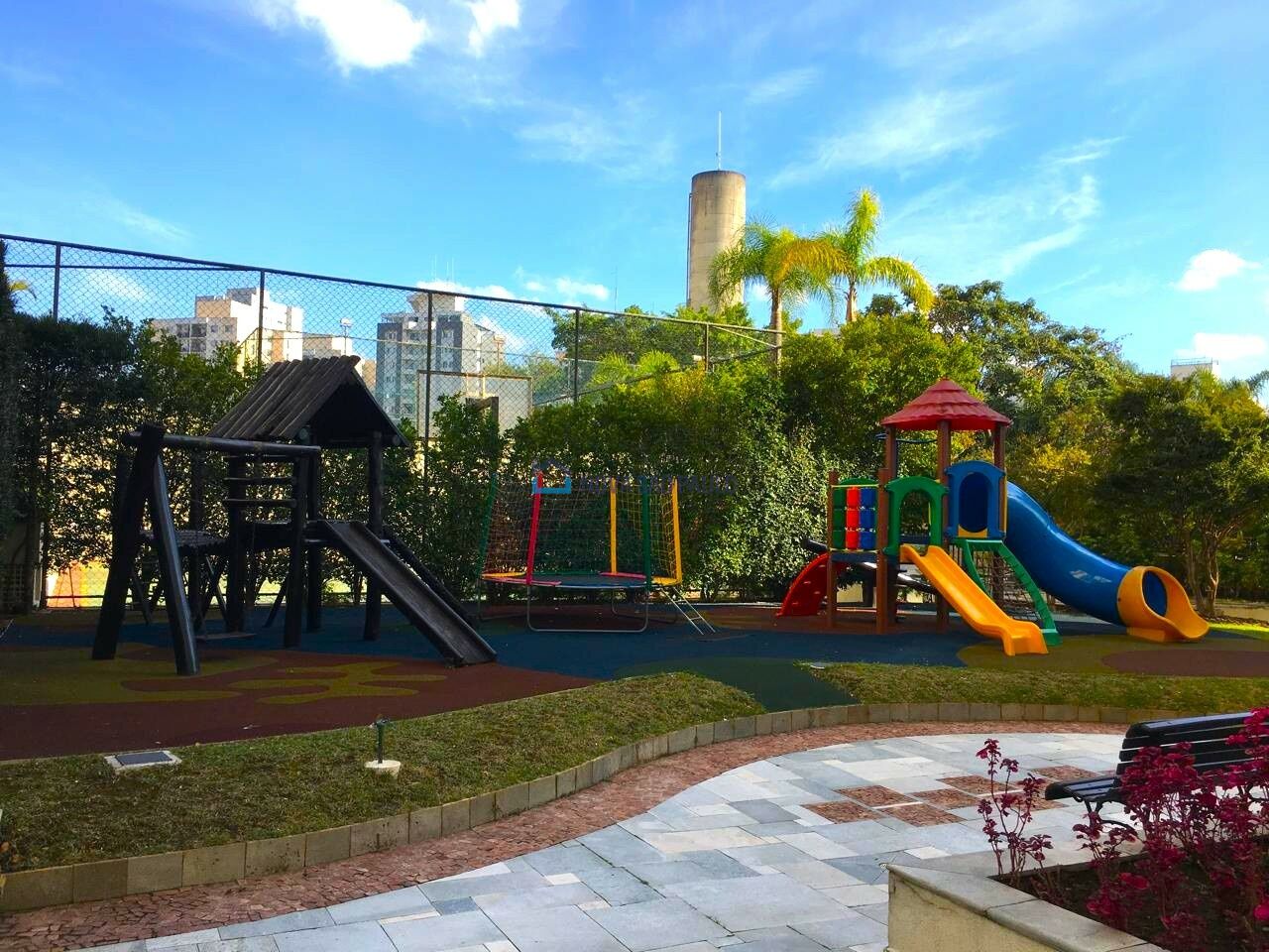 Foto 49 - BI48064