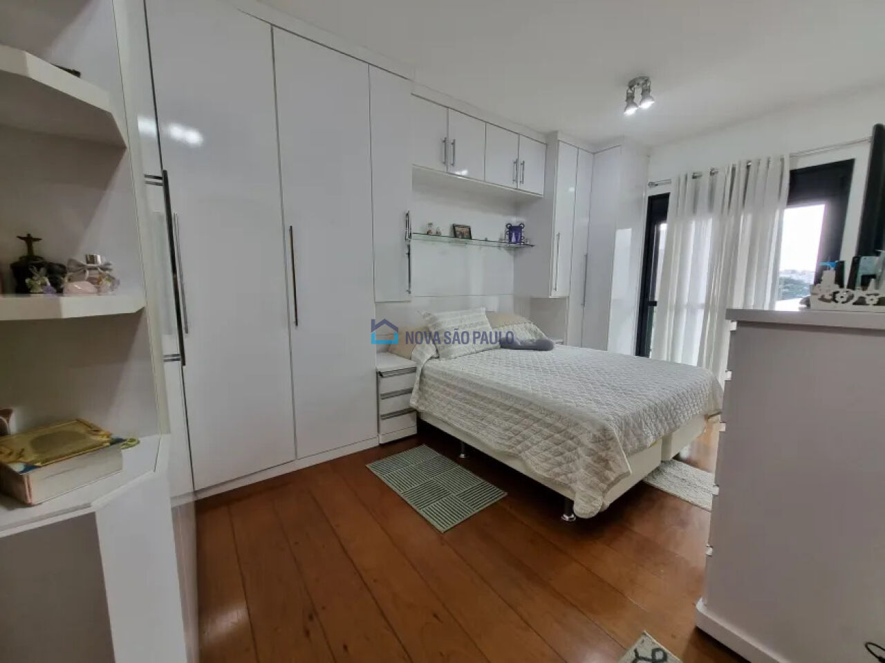 Foto 33 - BI48116