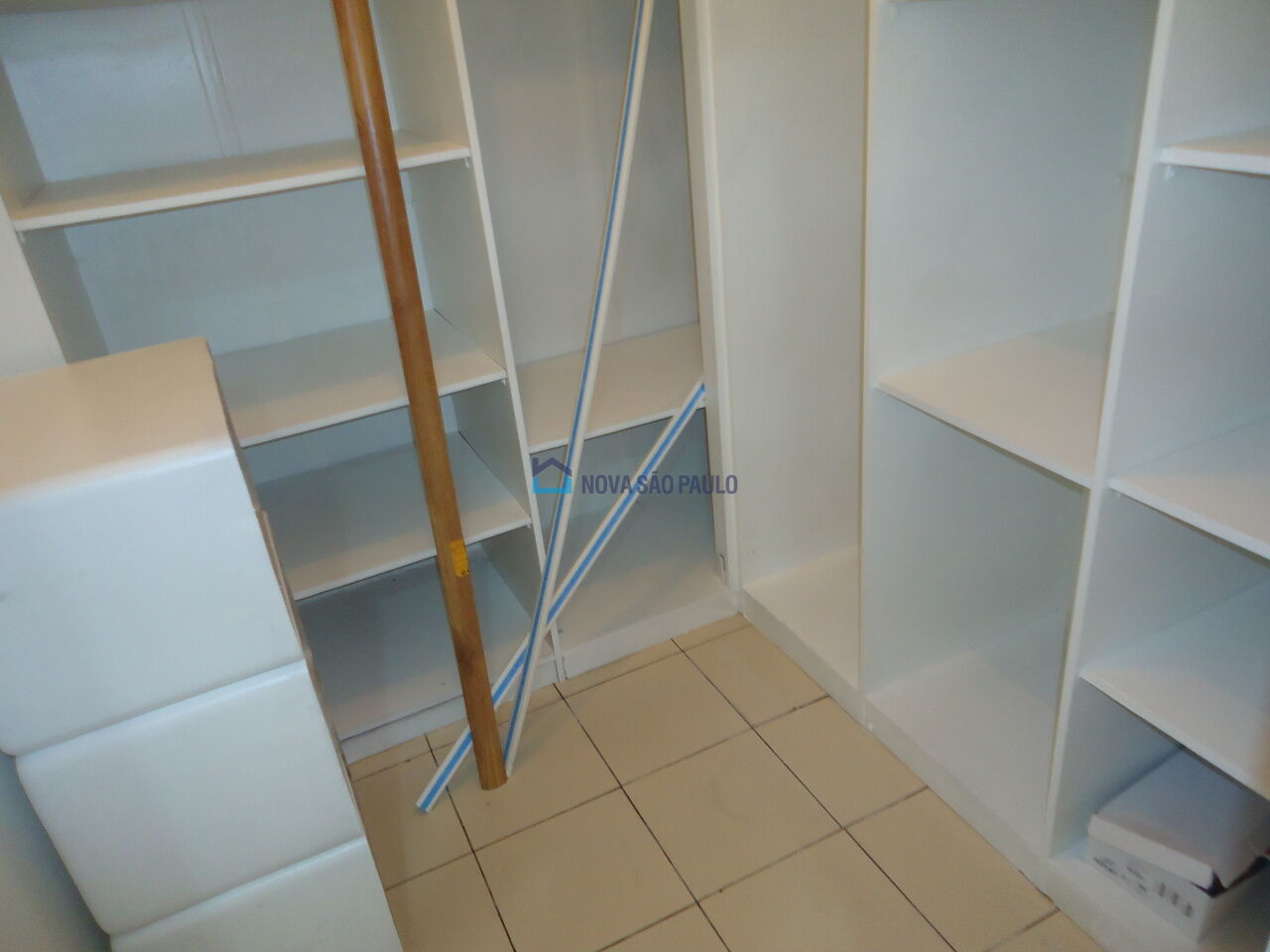 Foto 35 - BI48200