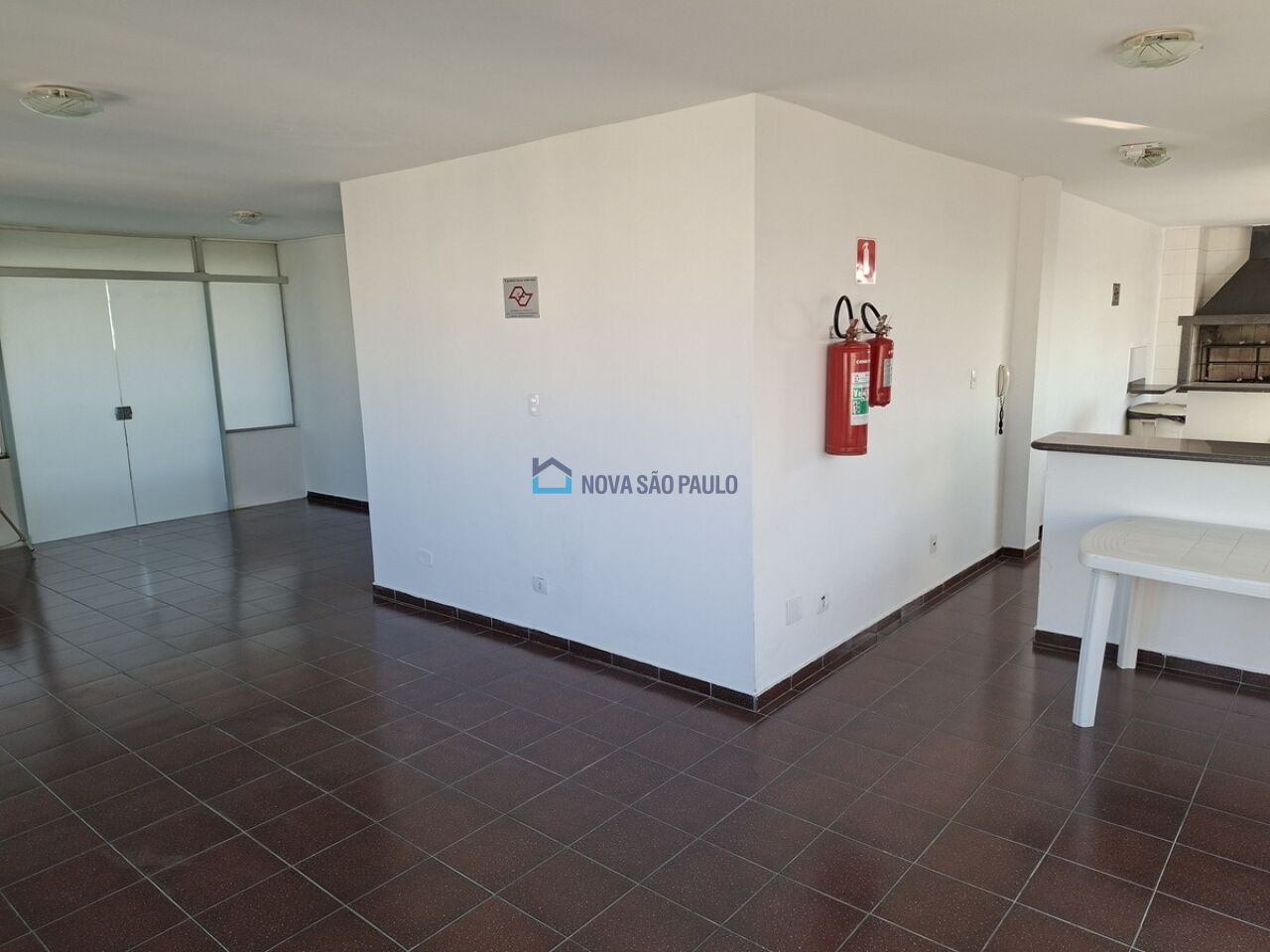 Foto 33 - BI48221