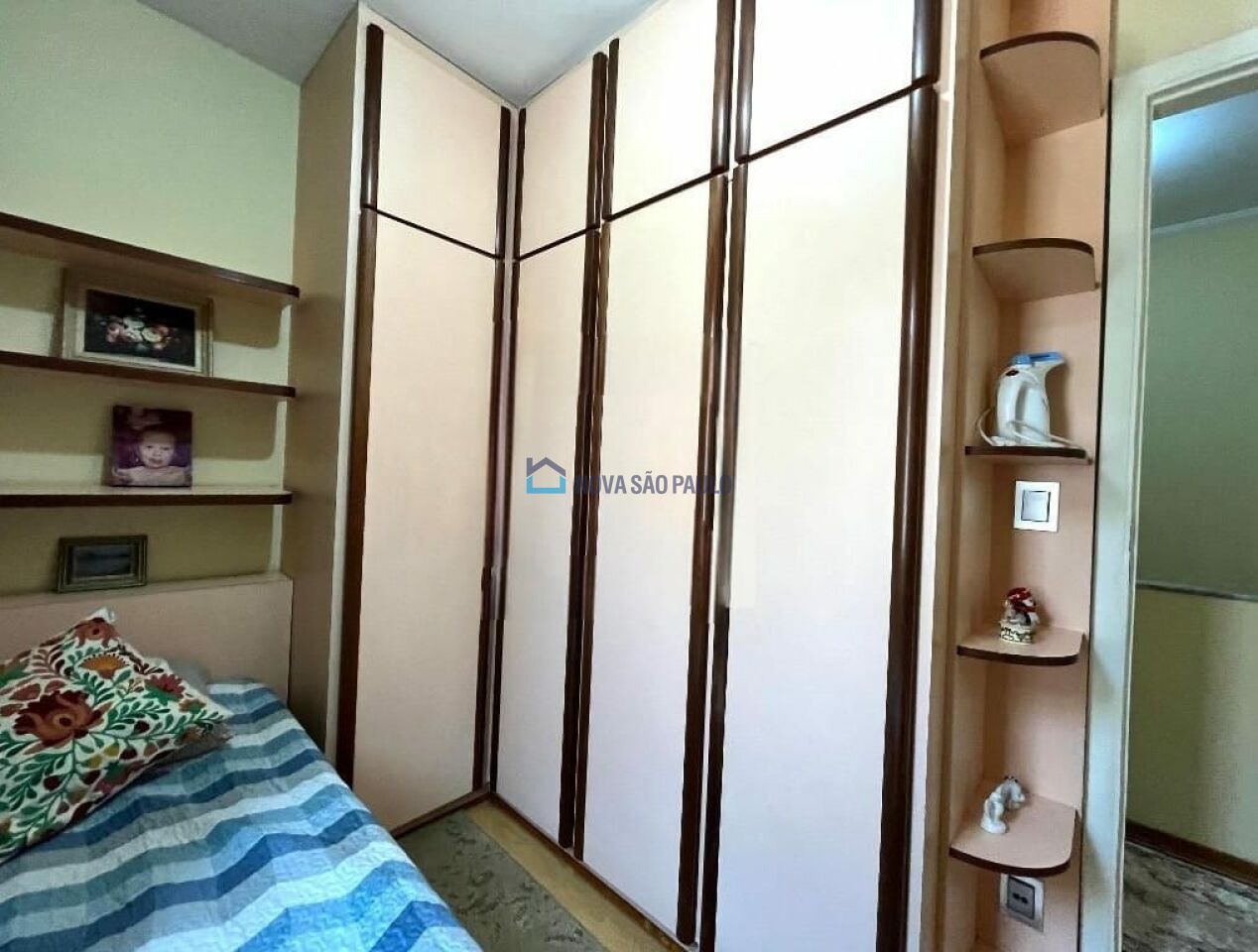 Foto 16 - BI48255
