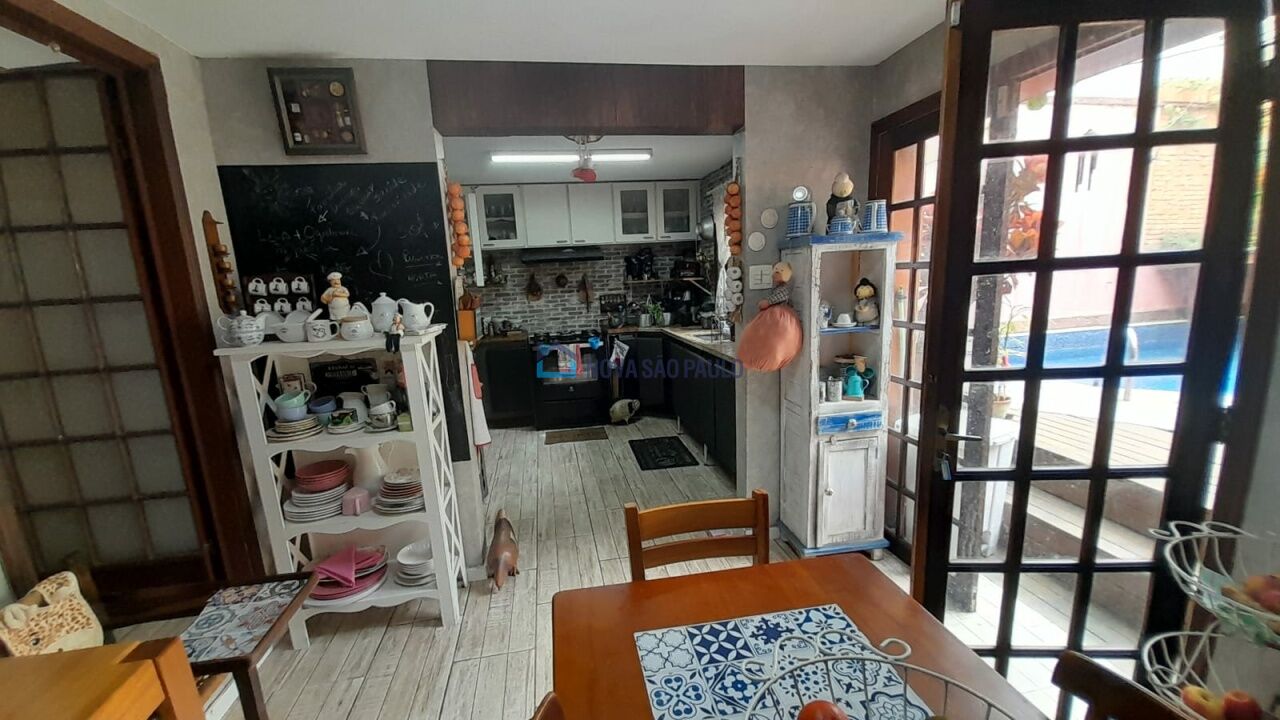 Foto 32 - BI48302