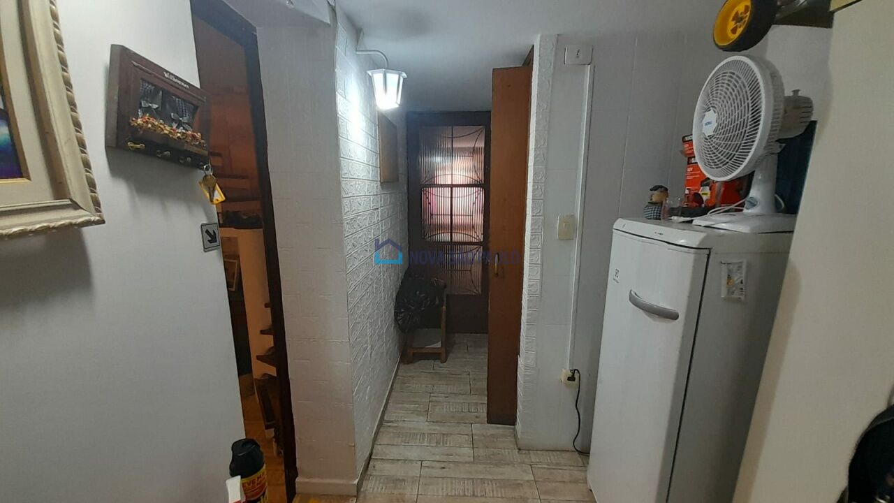 Foto 31 - BI48302