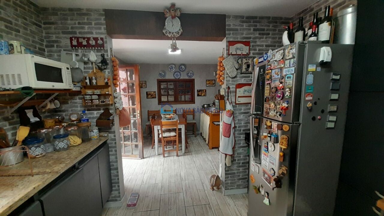Foto 34 - BI48302