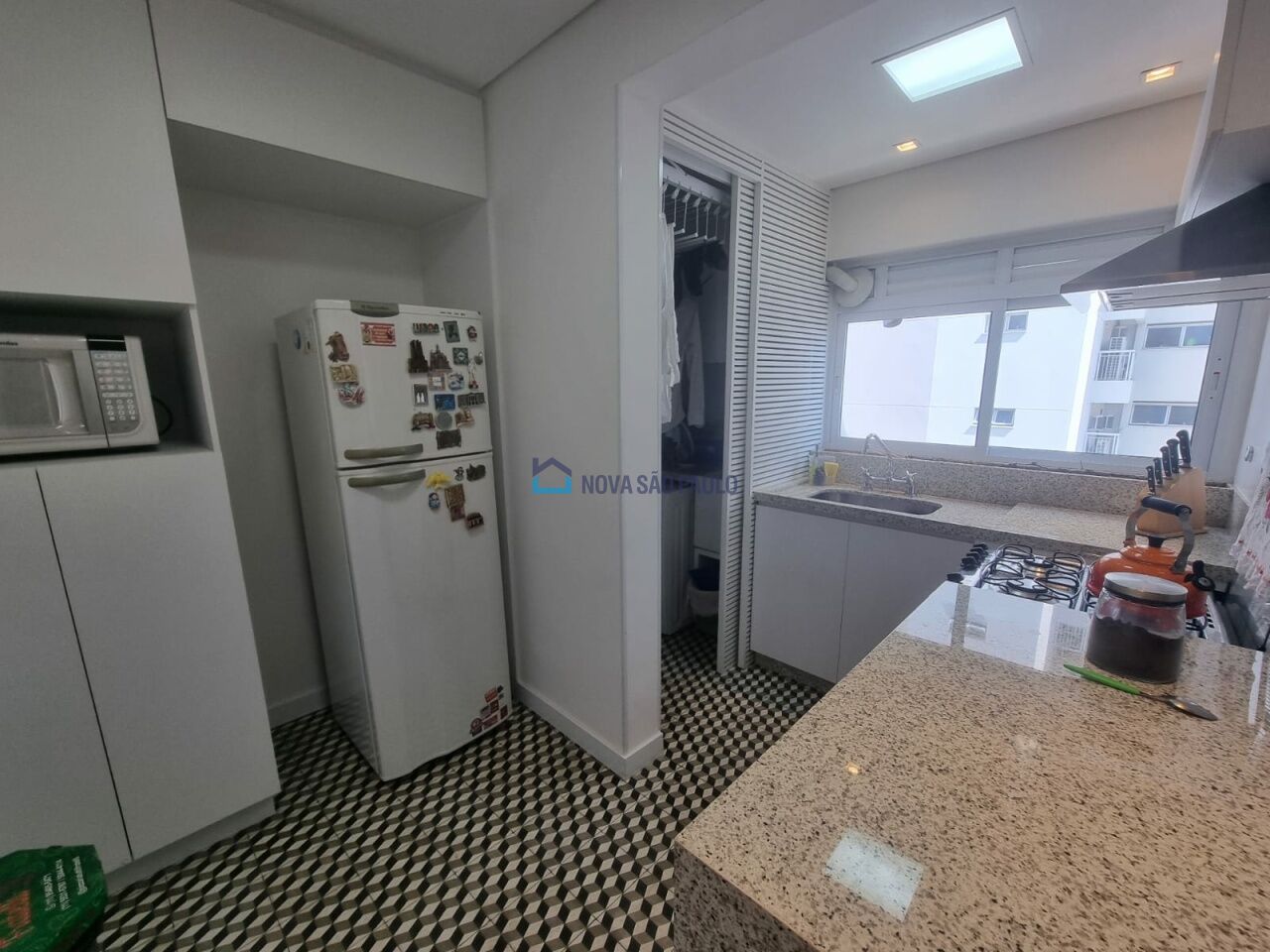 Foto 13 - BI48305
