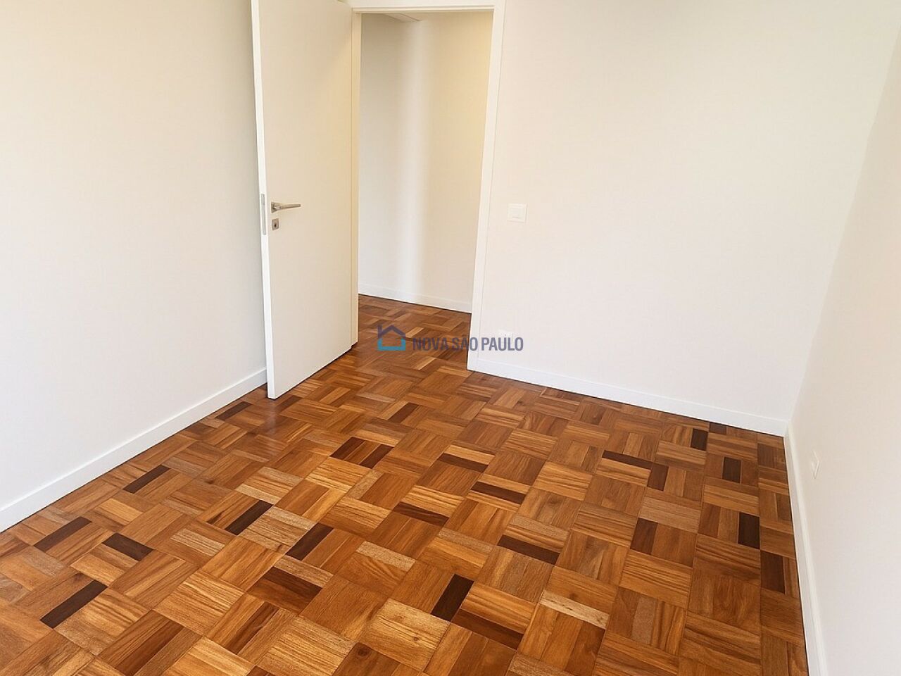 Foto 4 - BI48322