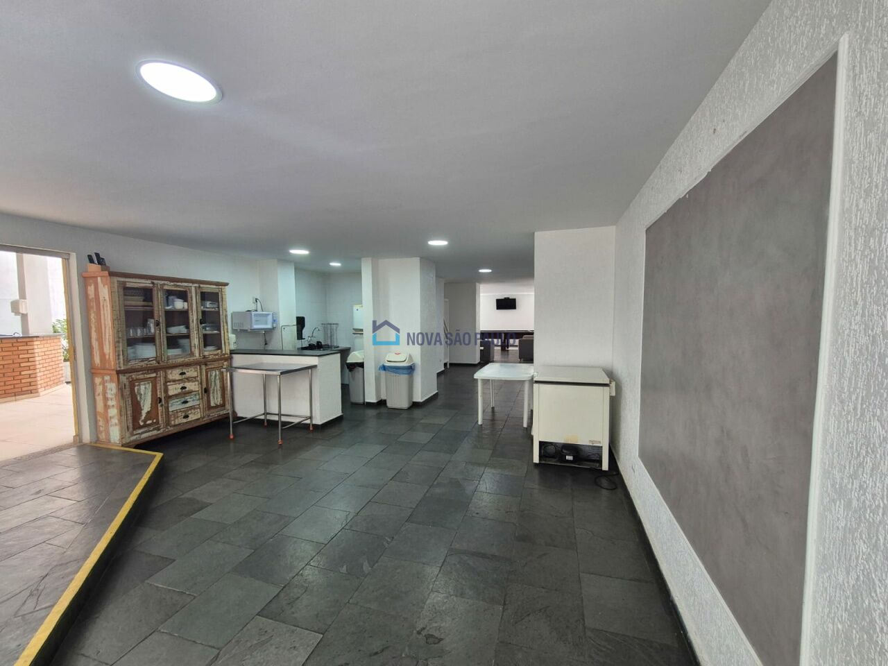 Foto 38 - BI48323