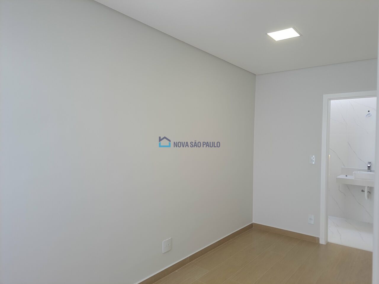 Foto 31 - BI48407