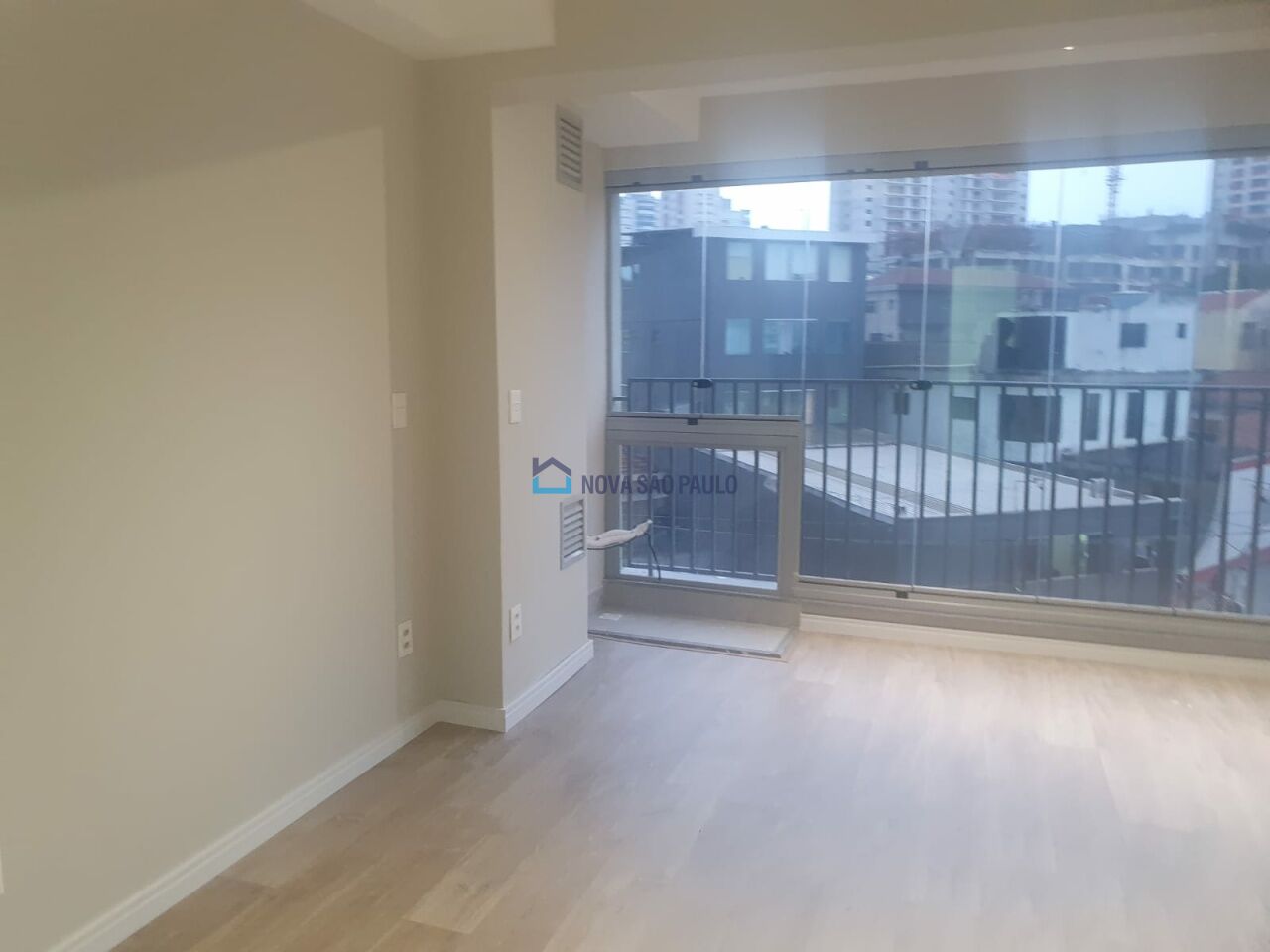 Foto 4 - BI48421