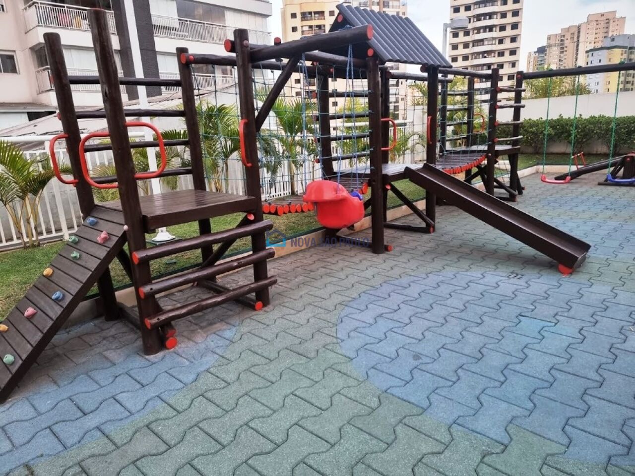 Foto 30 - BI48437
