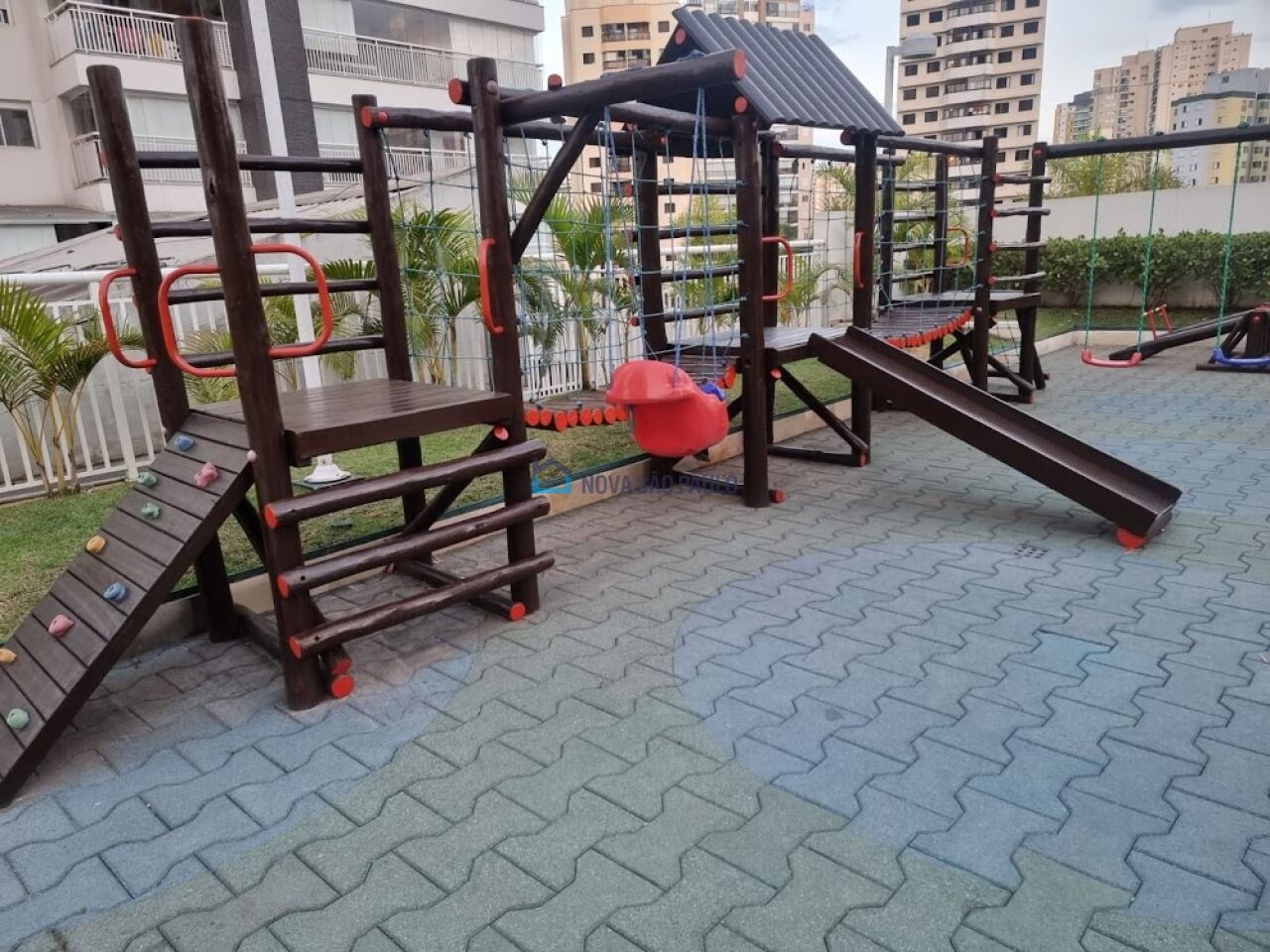 Foto 41 - BI48481
