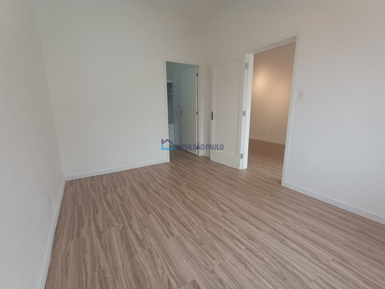 Foto 4 - BI48642