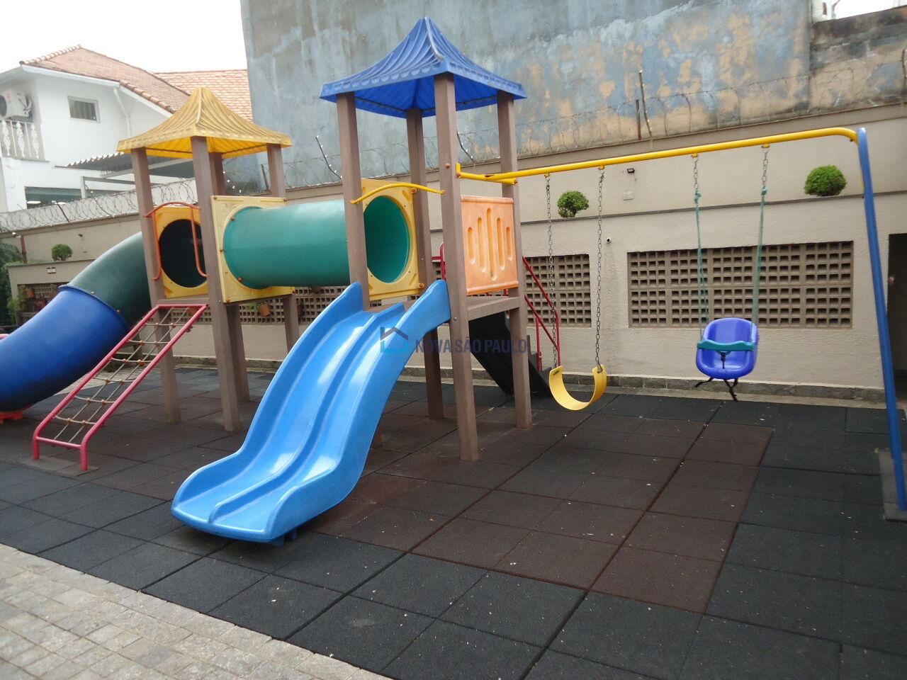 Foto 41 - BI48668