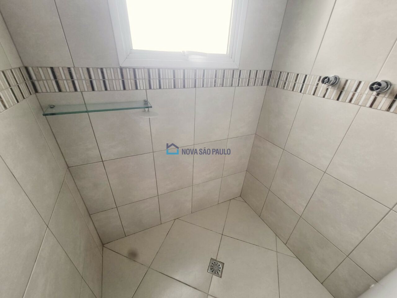 Foto 22 - BI48910