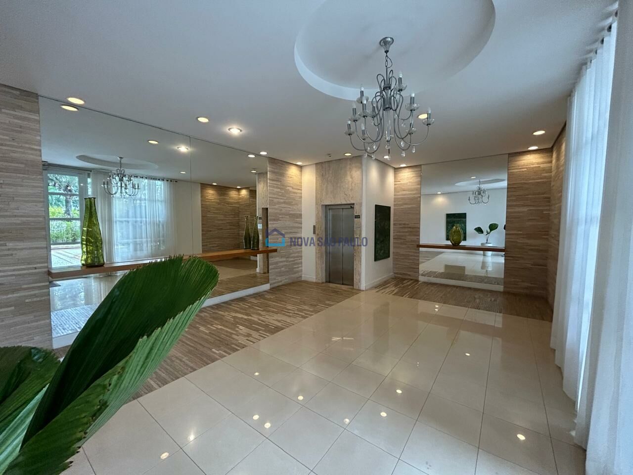 Foto 45 - BI48952