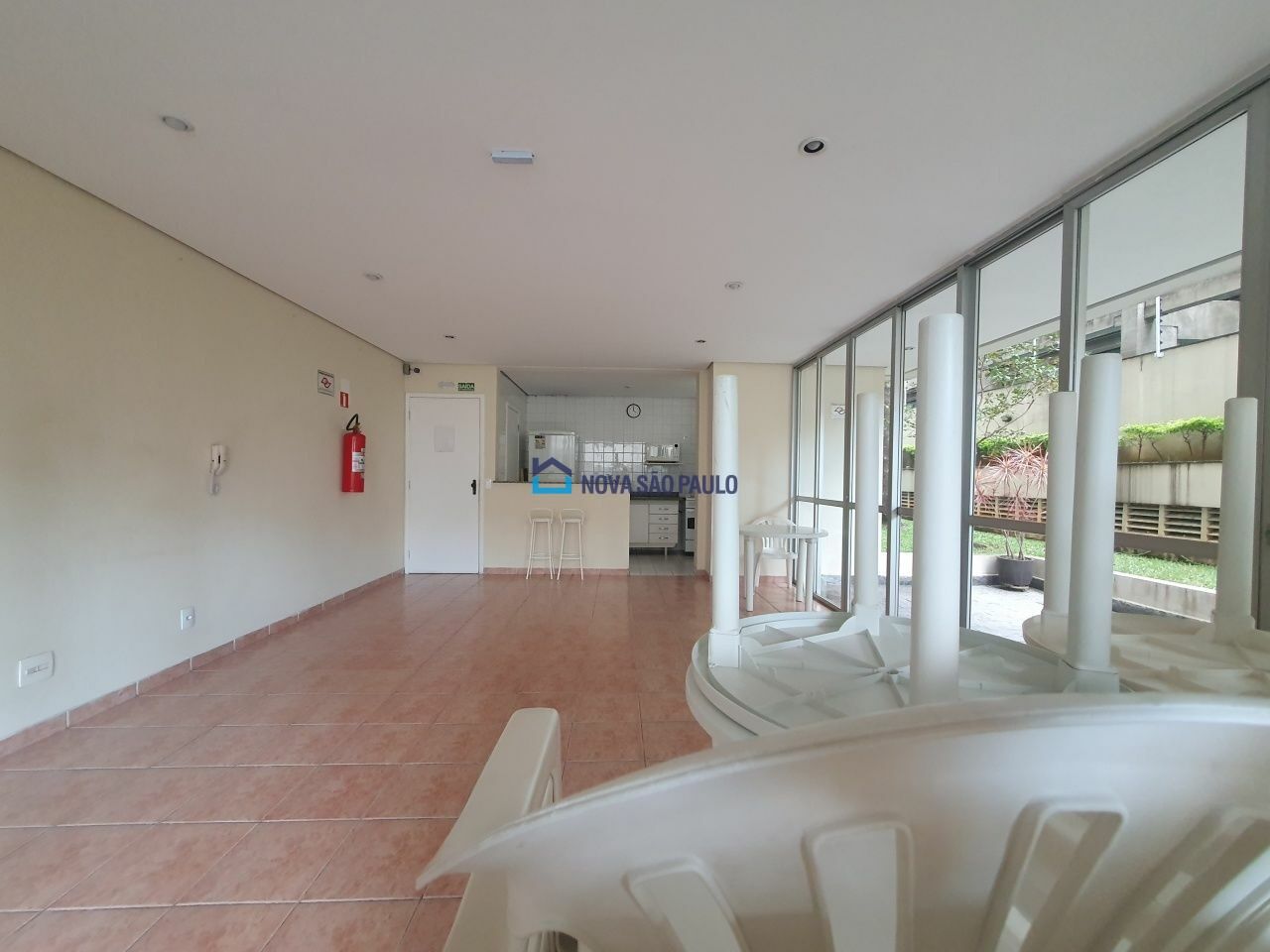 Foto 25 - BI48957