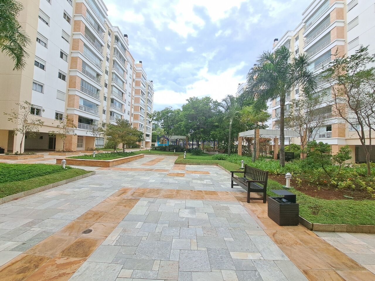 Foto 32 - BI51158