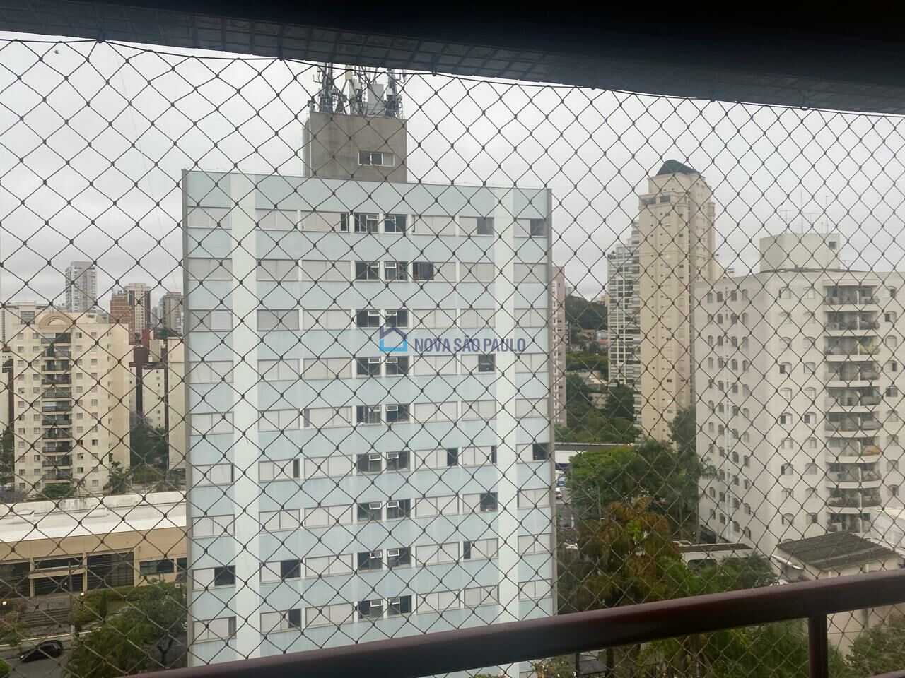 Foto 43 - BI51678