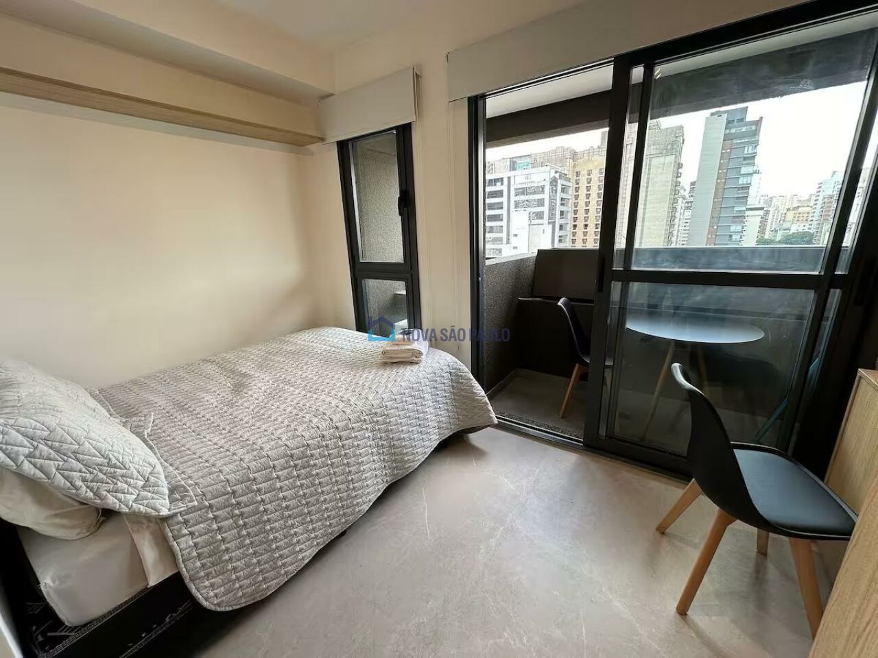 Foto 2 - BI51804