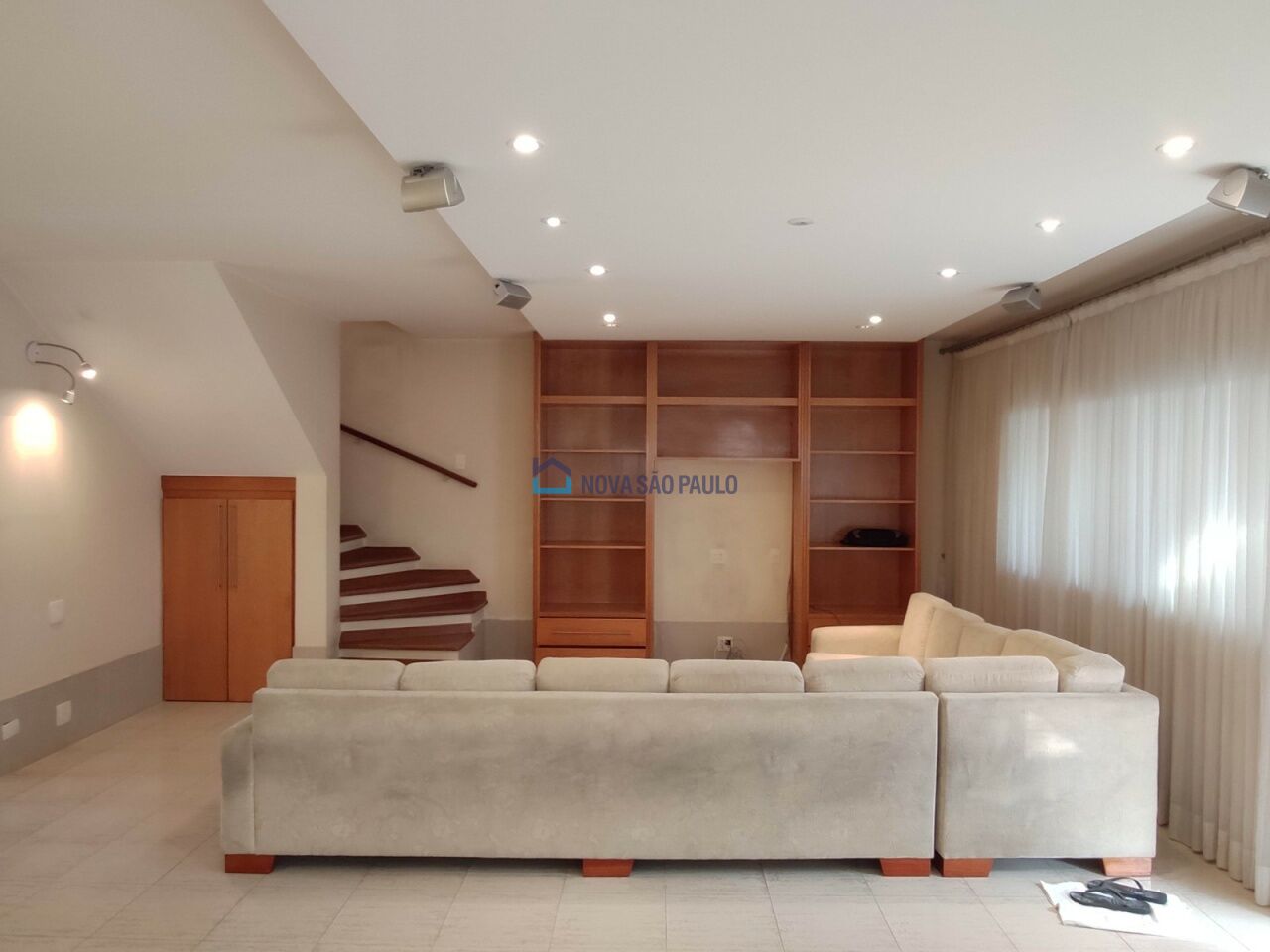 Foto 2 - BI51875