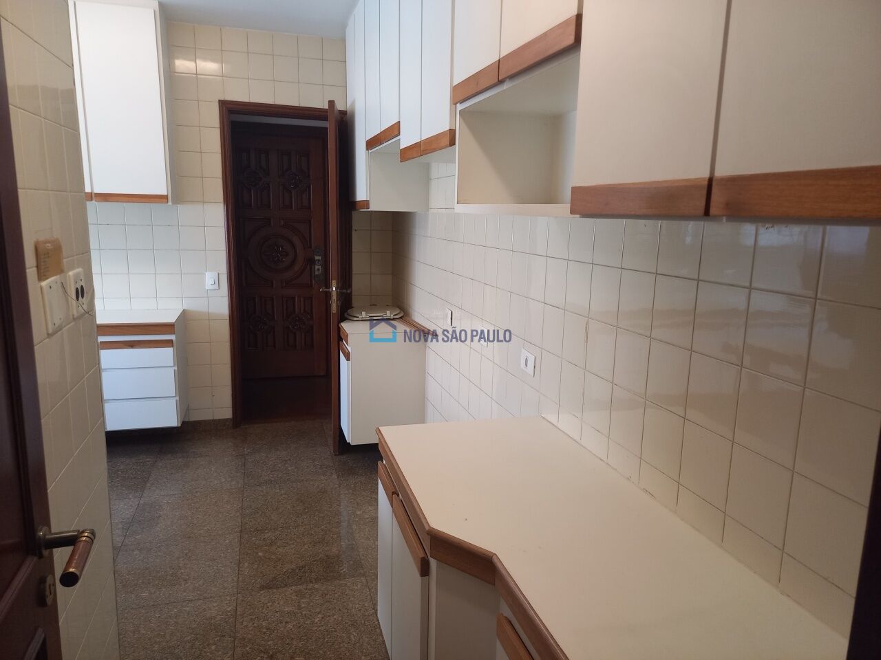 Foto 8 - BI51953