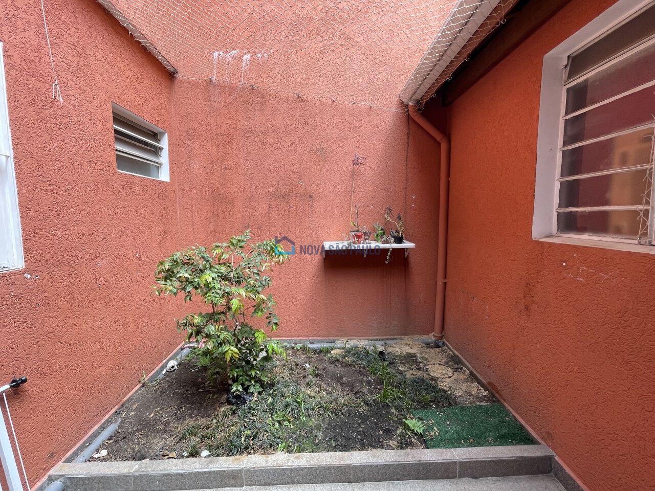Foto 35 - BI52040