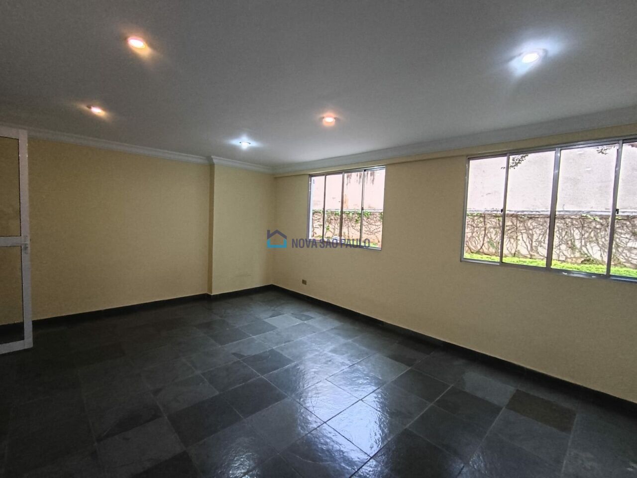 Foto 31 - BI52155