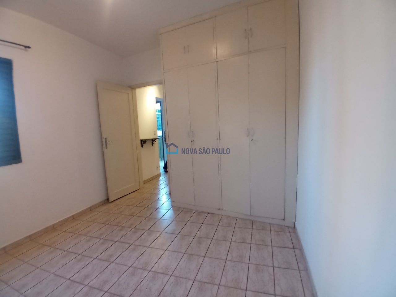 Foto 4 - JA2628